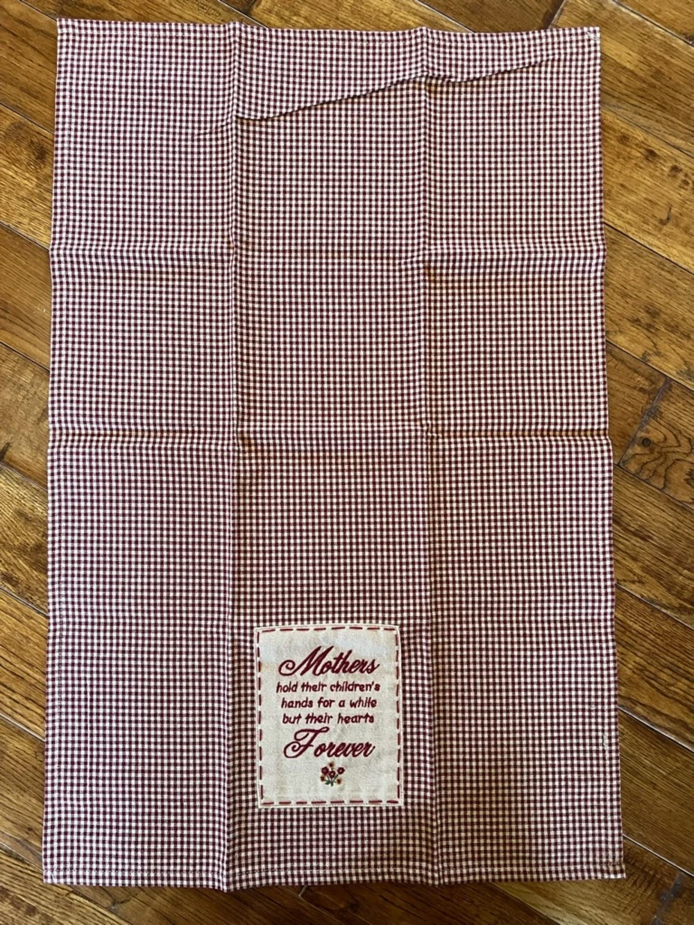 Home Collection by Raghu Mothers Forever Kitchen Towel Olde Brick Wall